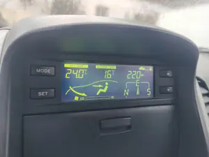 Foto de PANTALLA MULTIFUNCION CHEVROLET CAPTIVA 2.0 Diesel CAT (150 CV / 110 KW)