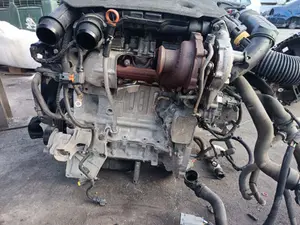 Foto de MOTOR COMPLETO PEUGEOT 3008 1.5 Blue-HDI FAP (131 CV / 96 KW) referencia YH01