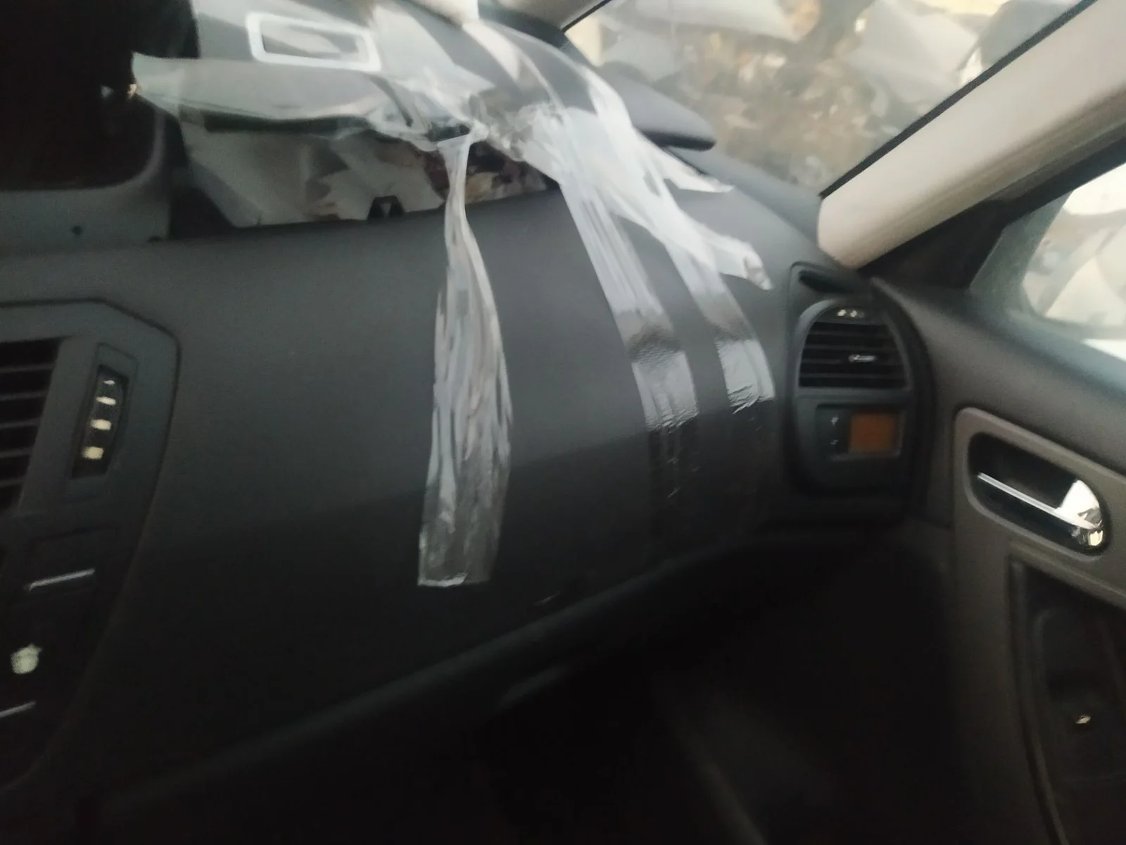 Foto de GUANTERA CITROEN C4 PICASSO 1.6 HDi FAP (112 CV / 82 KW)