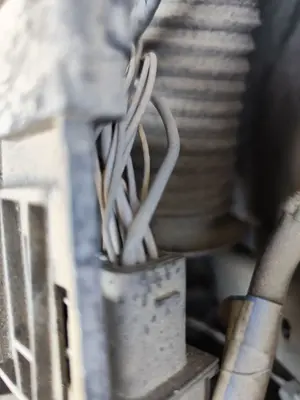 Foto de RESISTENCIA CALEFACCION RENAULT LAGUNA II (BG0) 1.8 CAT (120 CV / 88 KW)