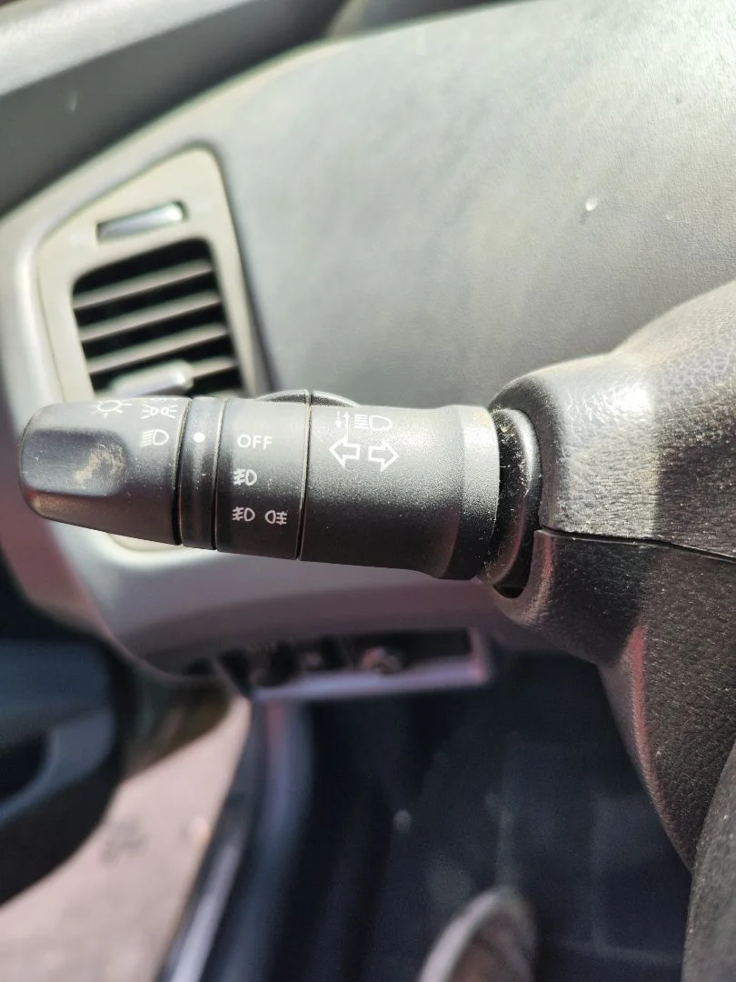 Foto de MANDO INTERMITENTES NISSAN PRIMERA BERLINA (P12) 1.9 16V Turbodiesel CAT (120 CV / 88 KW)