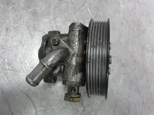 Foto de BOMBA DIRECCION AUDI A6 BERLINA (4F2) referencia 059145255B foto 3