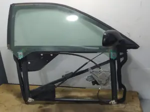 Foto de ELEVALUNAS DELANTERO DERECHO AUDI A3 (8L) 1.9 TDI (90 CV / 66 KW) referencia 8L3837754