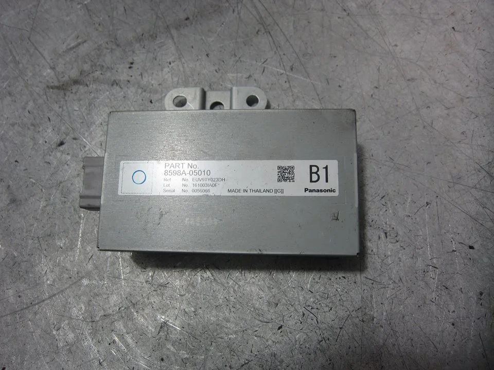 Foto de MODULO ELECTRONICO TOYOTA AVENSIS CROSS SPORT (T27) 1.8 16V CAT (147 CV / 108 KW) referencia 8598A05010