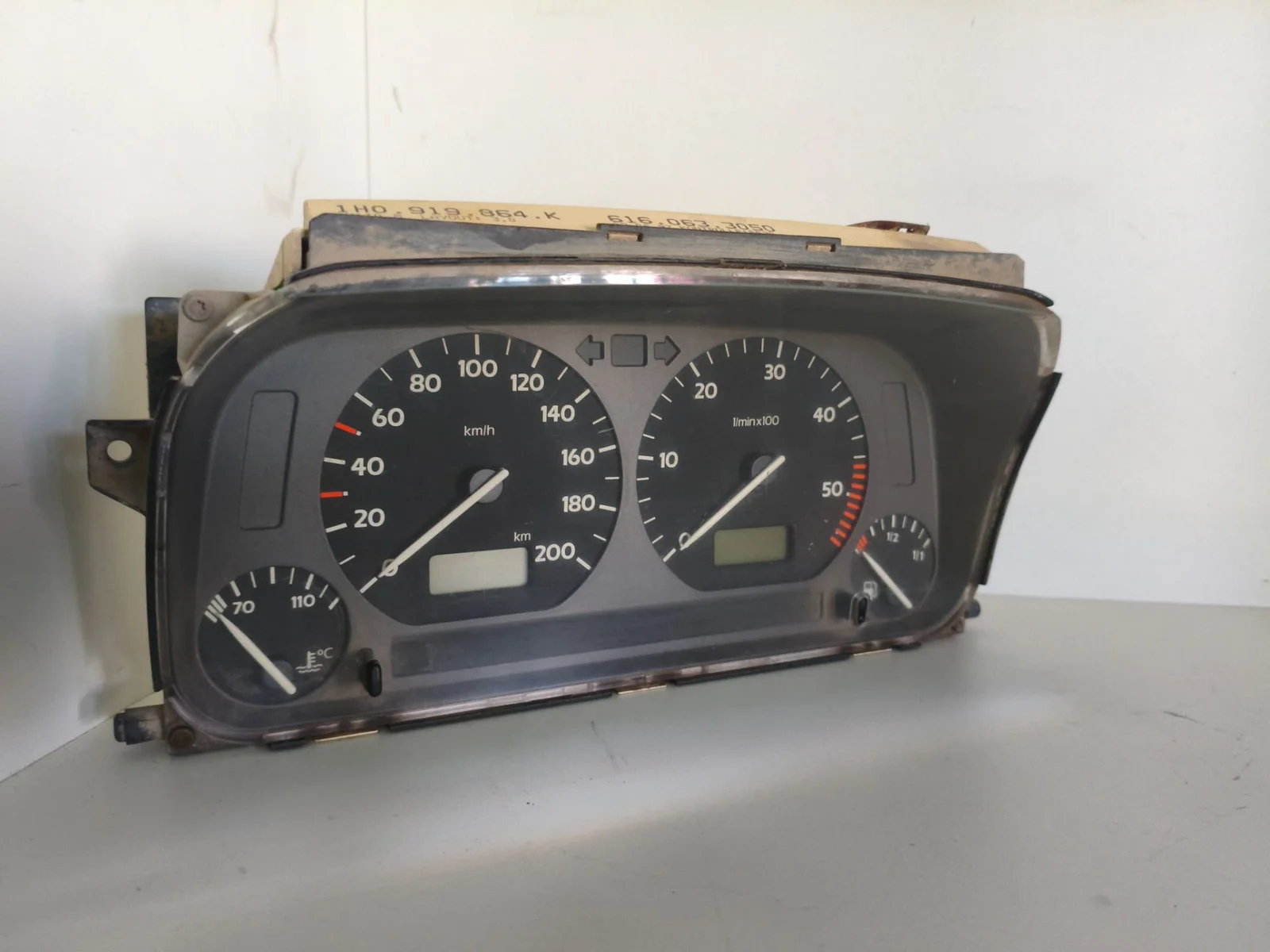 Foto de CUADRO INSTRUMENTOS VOLKSWAGEN GOLF III (1H1)(11.1991) referencia 1H0919864K