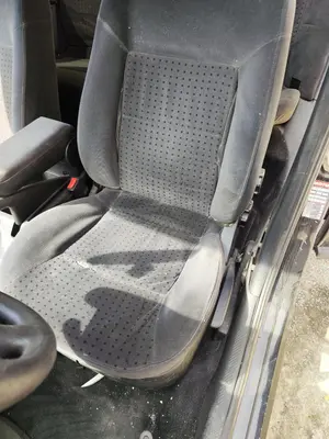 Foto de ASIENTO DELANTERO IZQUIERDO VOLKSWAGEN PASSAT VARIANT (3B5) 1.9 TDI (110 CV / 81 KW)