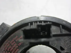 Foto de ANILLO AIRBAG SEAT LEON (1M1) 1.6 16V (105 CV / 77 KW) referencia 1J0959653E foto 3