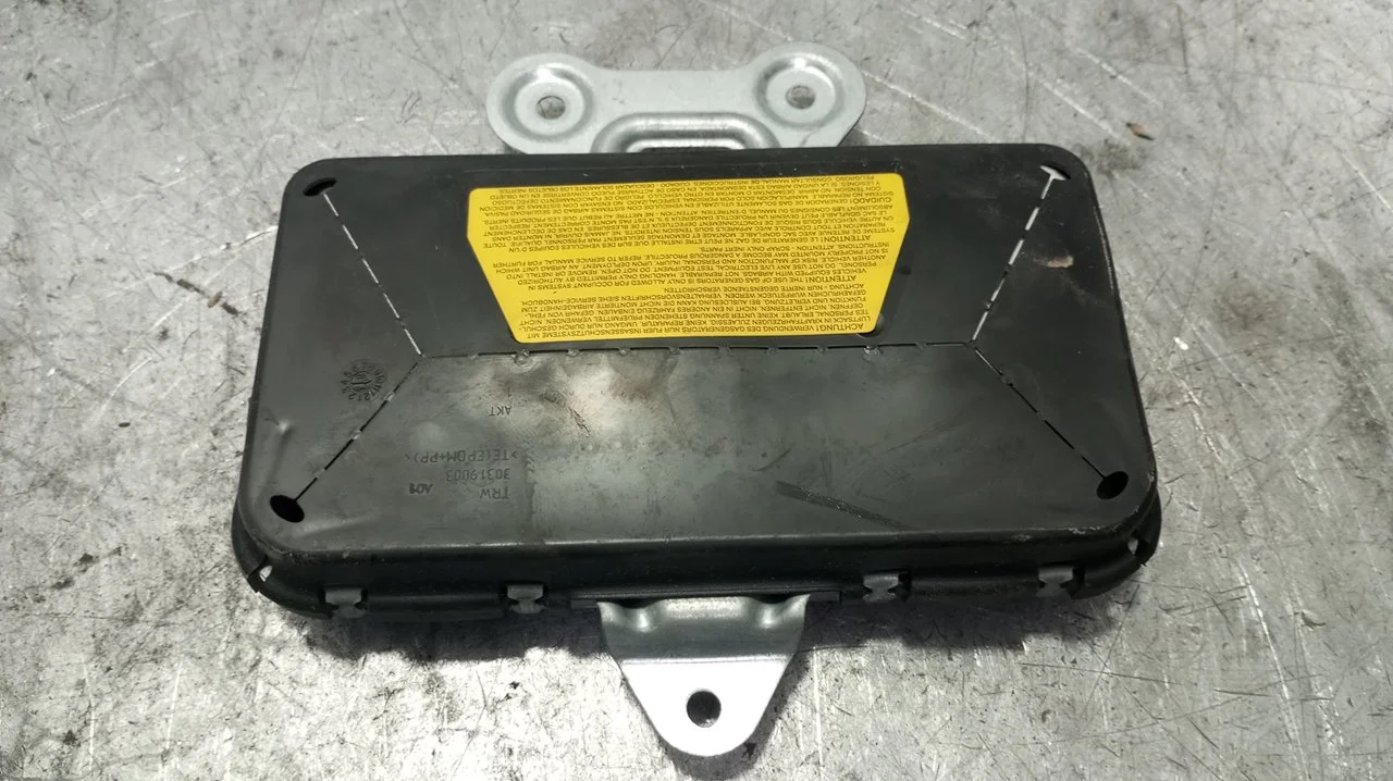 Foto de AIRBAG LATERAL DELANTERO DERECHO LAND ROVER RANGE ROVER (LM) 4.4 V8 CAT (286 CV / 210 KW) referencia 30322456A