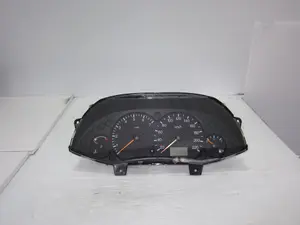 Foto de CUADRO INSTRUMENTOS FORD FOCUS FAMILIAR (CAK) 1.6 16V CAT (101 CV / 74 KW) referencia 10841
