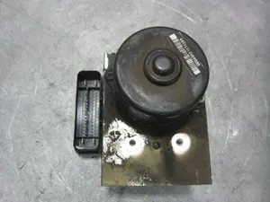 Foto de ABS VOLVO S60 BERLINA 2.4 Diesel CAT (163 CV / 120 KW) referencia 30714956 foto 4