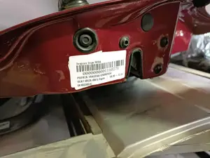 Foto de PUERTA TRASERA IZQUIERDA SEAT IBIZA (6K1) 1.4 16V (75 CV / 55 KW) referencia 6K4833051C foto 2