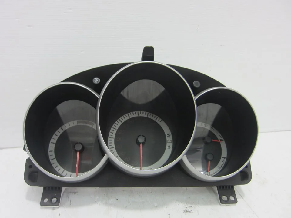 Foto de CUADRO INSTRUMENTOS MAZDA 3 BERLINA (BK) 2.0 Diesel CAT (143 CV / 105 KW) referencia BP4K55430