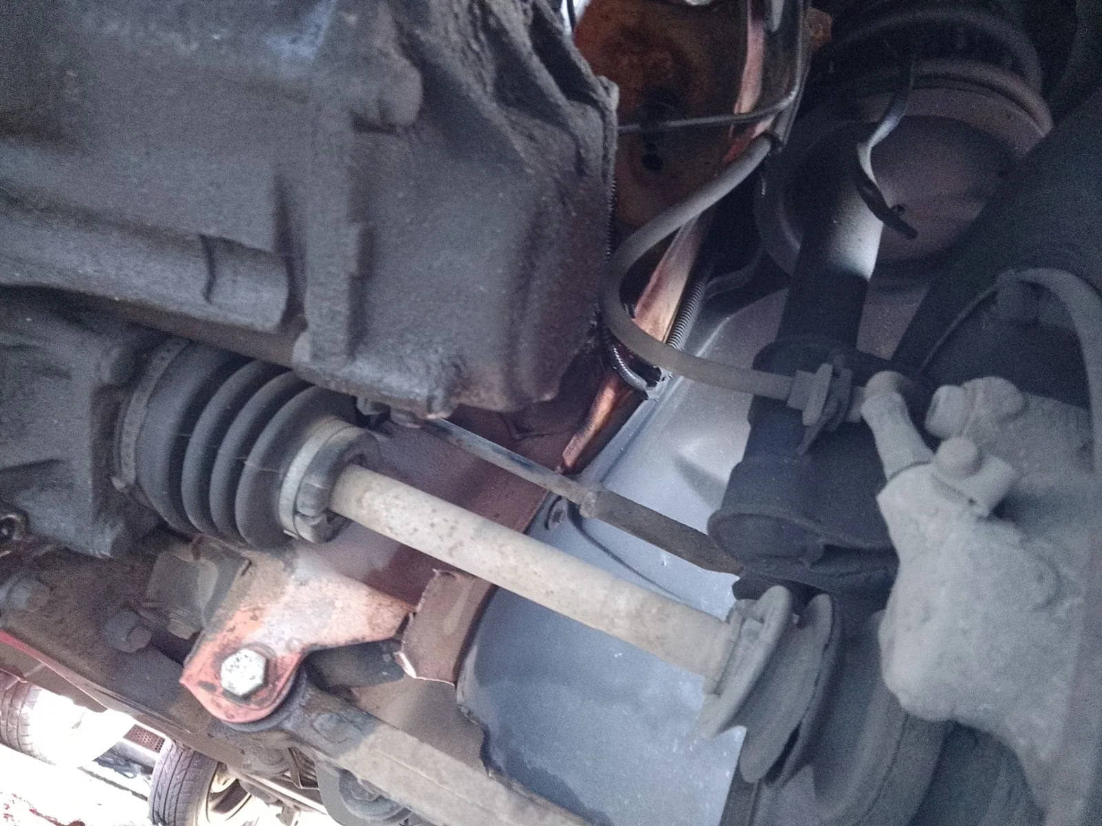 Foto de TRANSMISION DELANTERA IZQUIERDA FIAT SEICENTO (187) 0.9 CAT (39 CV / 29 KW)