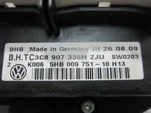 Foto de MANDO CALEFACCION / AIRE ACONDICIONADO VOLKSWAGEN GOLF VI (5K1)(10.2008) 1.6 TDI DPF (105 CV / 77 KW) referencia 3C8907336H foto 5