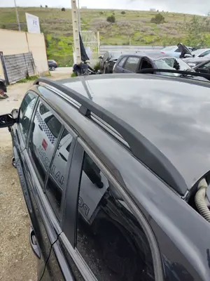 Foto de BARRAS TECHO BMW SERIE X3 (E83) 2.0 16V Diesel CAT (150 CV / 110 KW) foto 2