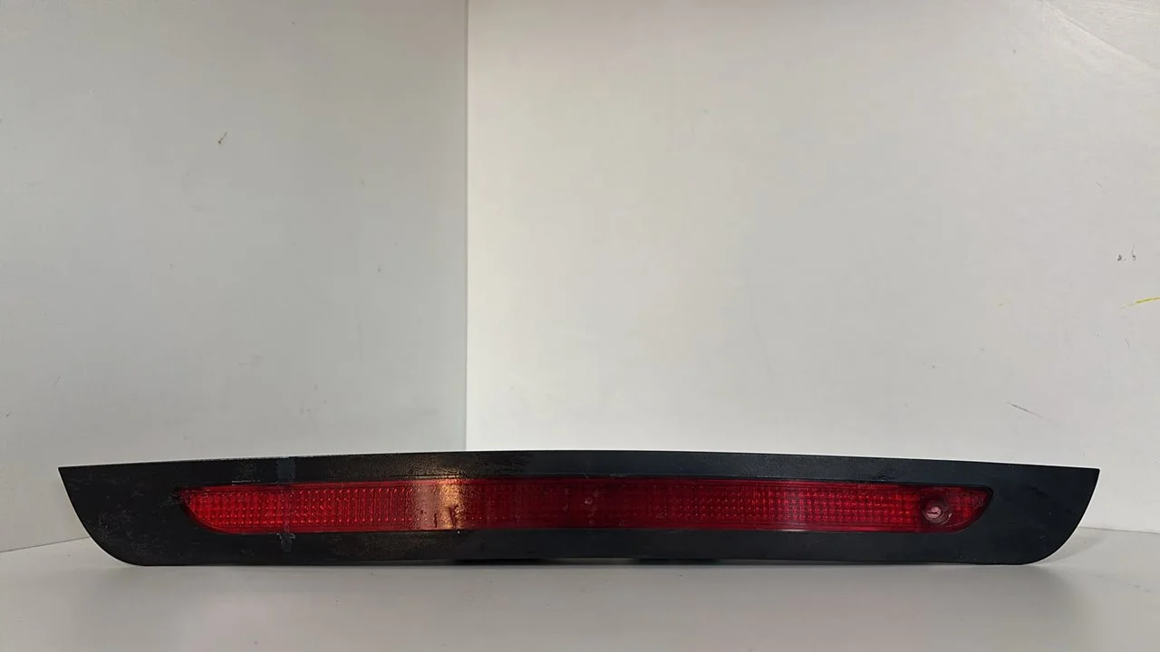 Foto de LUZ CENTRAL DE FRENO CITROEN C3 referencia 9638523480