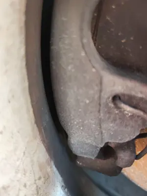 Foto de PINZA DE FRENO DELANTERA DERECHA AUDI A4 BERLINA (B5) 1.9 TDI (110 CV / 81 KW) referencia 8E0615124A foto 5