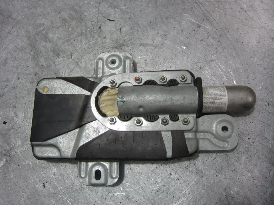 Foto de AIRBAG LATERAL DELANTERO IZQUIERDO BMW SERIE 3 BERLINA (E46) 3.0 24V Turbodiesel CAT (184 CV / 135 KW) referencia 30821743708X