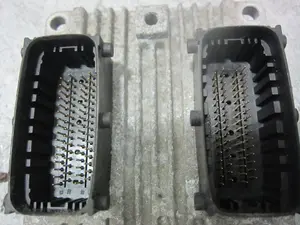 Foto de CENTRALITA MOTOR UCE FIAT 500 (150) BERLINA 1.2 CAT (69 CV / 51 KW) referencia 5SF8MRD032 foto 4