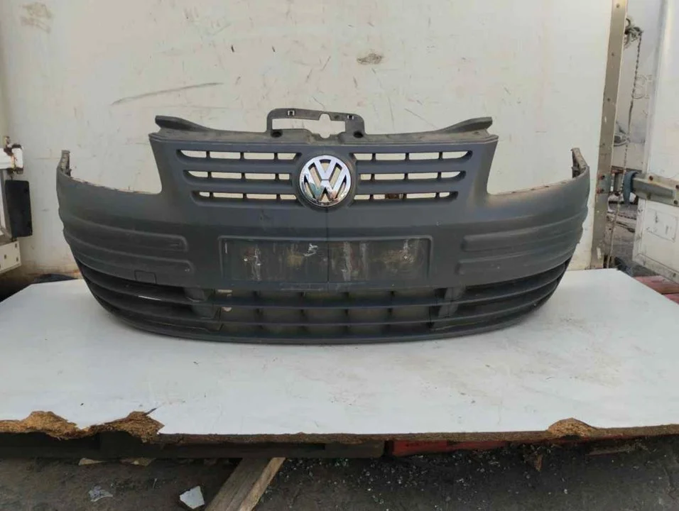 Foto de PARAGOLPES DELANTERO VOLKSWAGEN CADDY (2K)(02.2004) 1.9 TDI (105 CV / 77 KW) referencia 2K0807221