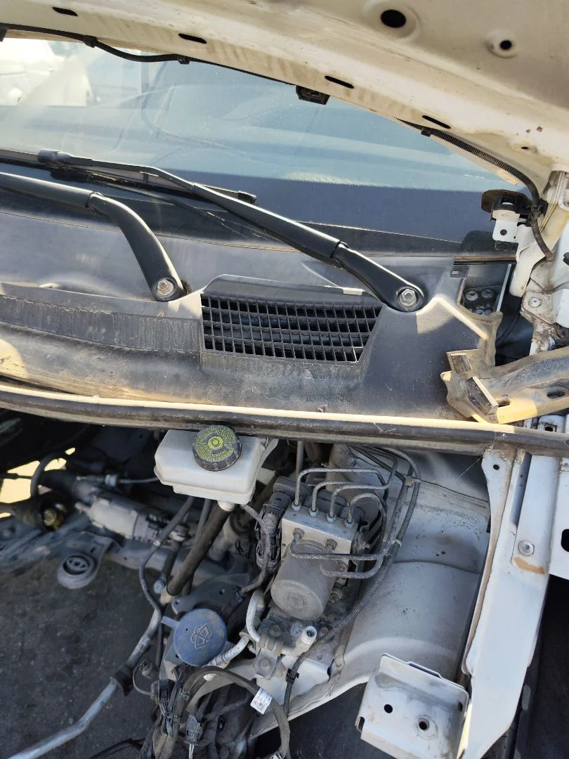 Foto de MOTOR LIMPIA DELANTERO MERCEDES-BENZ VITO FURGÓN (447) 1.6 CDI CAT (114 CV / 84 KW)