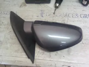 Foto de RETROVISOR DERECHO OPEL VECTRA C BERLINA 1.9 16V CDTI CAT (Z 19 DTH / LRD) (150 CV / 110 KW) foto 3