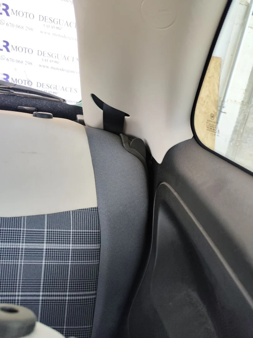 Foto de CINTURON SEGURIDAD TRASERO IZQUIERDO FIAT 500 (150) BERLINA 1.2 CAT (69 CV / 51 KW)