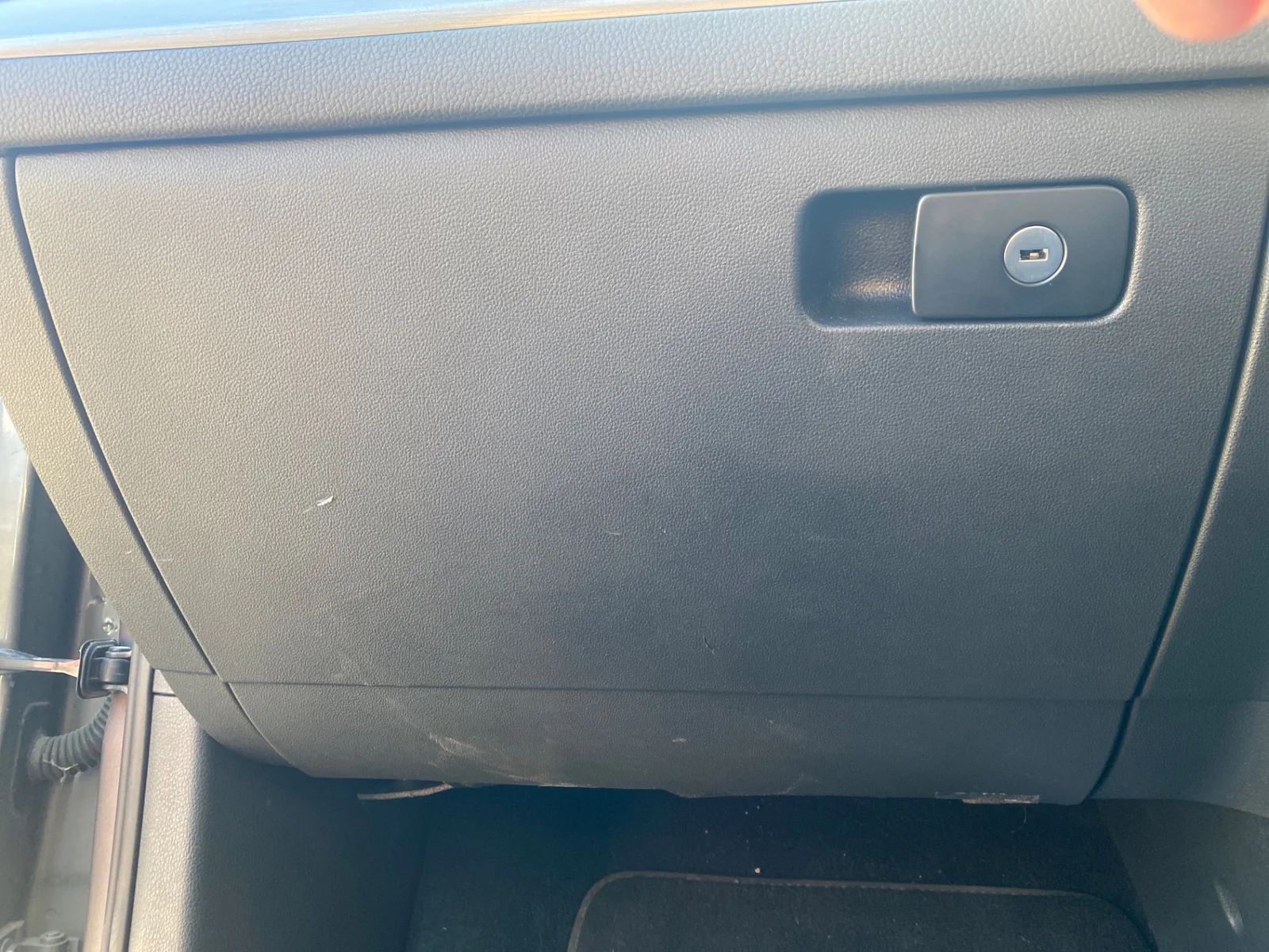 Foto de GUANTERA VOLKSWAGEN GOLF VII (5G1/BE1) 1.4 16V TSI (122 CV / 90 KW)