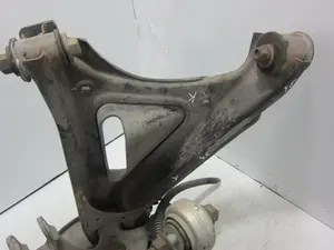Foto de BRAZO SUSPENSION INFERIOR TRASERO DERECHO PORSCHE CAYENNE (TIPO 92A) referencia 7P5505352 foto 4