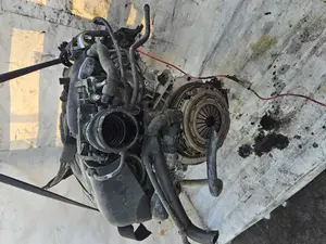 Foto de MOTOR COMPLETO FORD MONDEO BERLINA (GE) 2.5 V6 24V CAT (170 CV / 125 KW) referencia LCBD foto 9