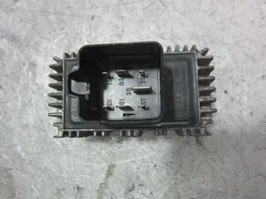Foto de CAJA PRECALENTAMIENTO OPEL ZAFIRA A 2.0 DTI (101 CV / 74 KW) referencia 51299008 foto 2