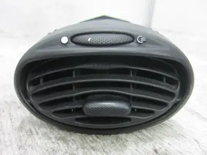 Foto de REJILLA AIREADORA FORD FOCUS BERLINA (CAK) 1.8 TDDI Turbodiesel CAT (90 CV / 66 KW) referencia 98AB19893BJW