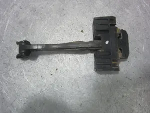 Foto de NO IDENTIFICADO BMW SERIE 1 BERLINA 5P (F20) 2.0 Turbodiesel (116 CV / 85 KW) referencia 7311338 foto 2