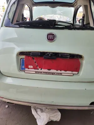 Foto de PORTON TRASERO FIAT 500 (150) BERLINA 1.2 CAT (69 CV / 51 KW) referencia 0052056197 foto 2