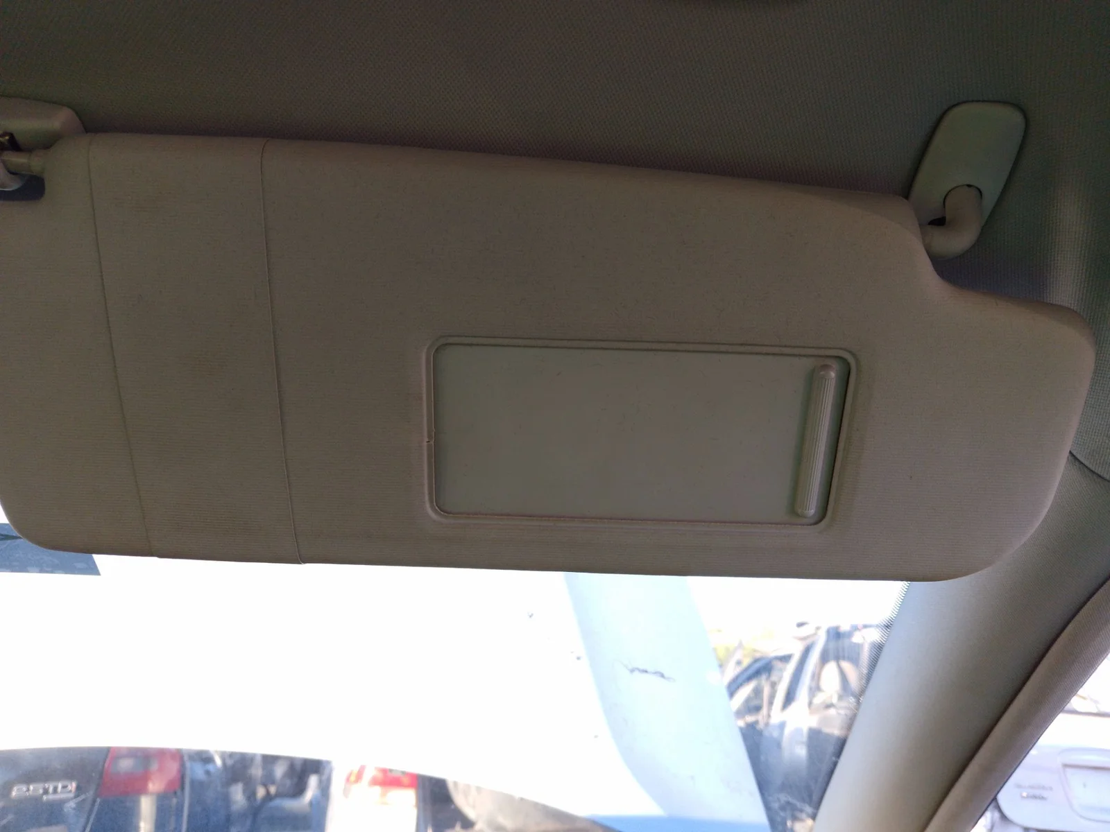 Foto de PARASOL DERECHO VOLKSWAGEN PASSAT BERLINA (3B3) 1.9 TDI (131 CV / 96 KW)