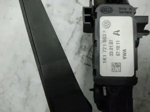Foto de POTENCIOMETRO PEDAL SEAT LEON (1P1) 1.9 TDI (105 CV / 77 KW) referencia 1K1721503P foto 4