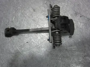 Foto de NO IDENTIFICADO CITROEN GRAND C4 PICASSO 1.6 16V HDi FAP (109 CV / 80 KW) foto 3