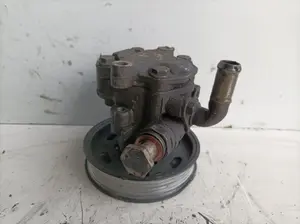 Foto de BOMBA DIRECCION AUDI A4 AVANT (8E) referencia 038145255B