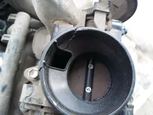 Foto de MOTOR COMPLETO TOYOTA AYGO (KGB/WNB) 1.0 CAT (68 CV / 50 KW) referencia 1KRB52 foto 20