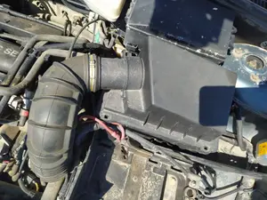 Foto de CAJA FILTRO AIRE FORD FOCUS BERLINA (CAK) 1.8 TDCi CAT (101 CV / 74 KW) referencia 1152022