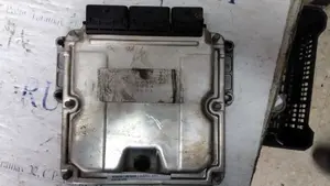 Foto de CENTRALITA MOTOR UCE RENAULT MEGANE I CLASSIC (LA0) referencia 0281001934 foto 3