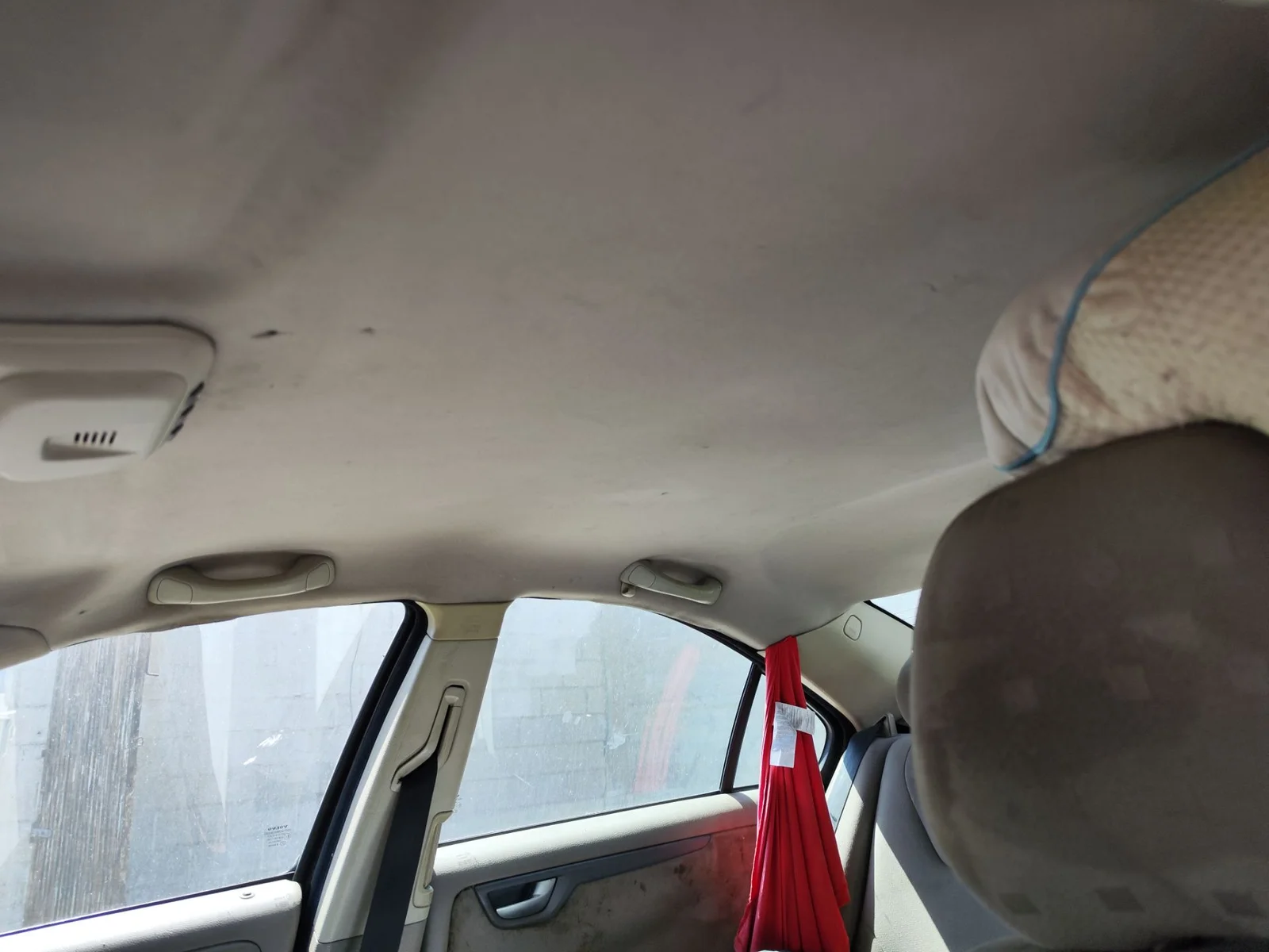 Foto de TECHO INTERIOR VOLVO S60 BERLINA 2.4 Diesel (126 CV / 93 KW) referencia 39977891