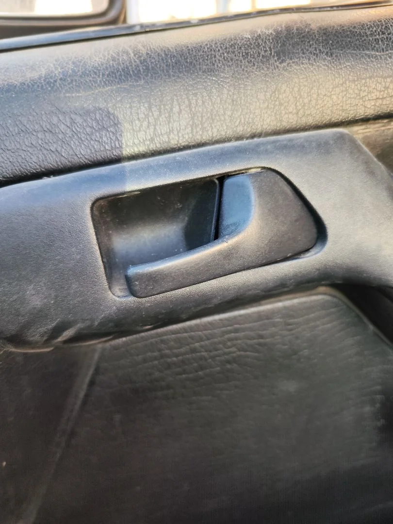 Foto de MANETA INTERIOR DELANTERA DERECHA VOLKSWAGEN GOLF III (1H1)(11.1991) 1.9 TDI (110 CV / 81 KW)
