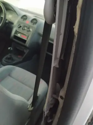 Foto de CINTURON SEGURIDAD DELANTERO DERECHO VOLKSWAGEN CADDY (2K)(02.2004) 1.9 TDI (105 CV / 77 KW)