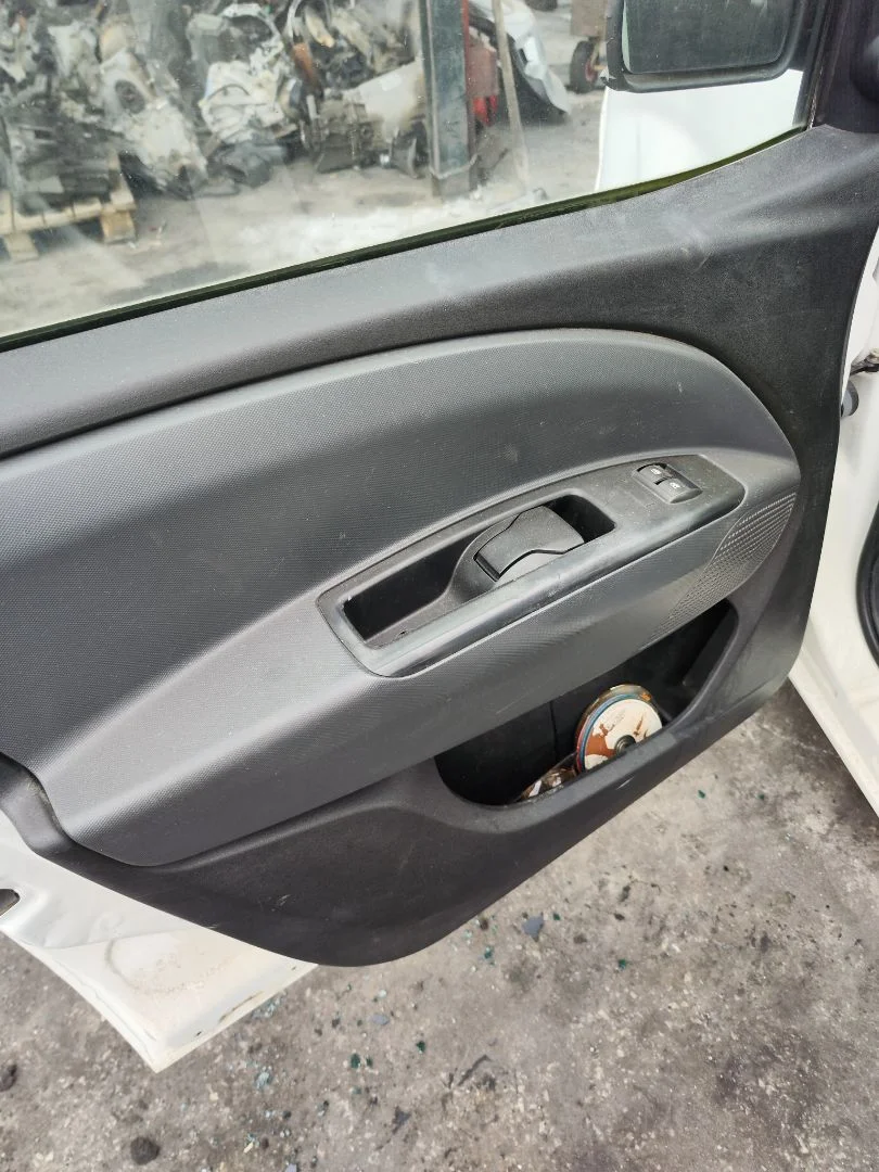 Foto de ELEVALUNAS DELANTERO IZQUIERDO FIAT II DOBLÒ (152) 1.6 JTDM 16V CAT (105 CV / 77 KW)