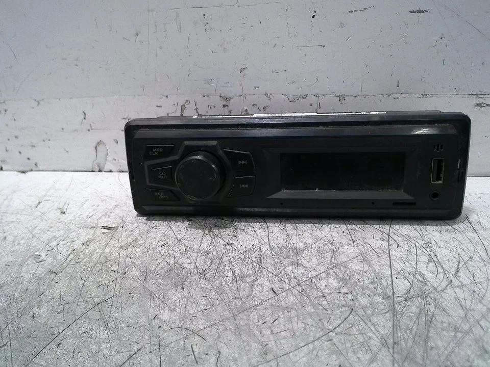 Foto de SISTEMA AUDIO / RADIO CD CITROEN XSARA PICASSO 1.6 (95 CV / 70 KW) referencia 18BS140000253