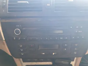Foto de SISTEMA AUDIO / RADIO CD BMW SERIE X3 (E83) 2.0 Turbodiesel CAT (177 CV / 130 KW)