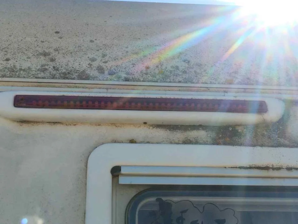 Foto de LUZ CENTRAL DE FRENO FIAT DUCATO II CAMIÓN 2.8 JTD (146 CV / 107 KW) referencia 1340570080