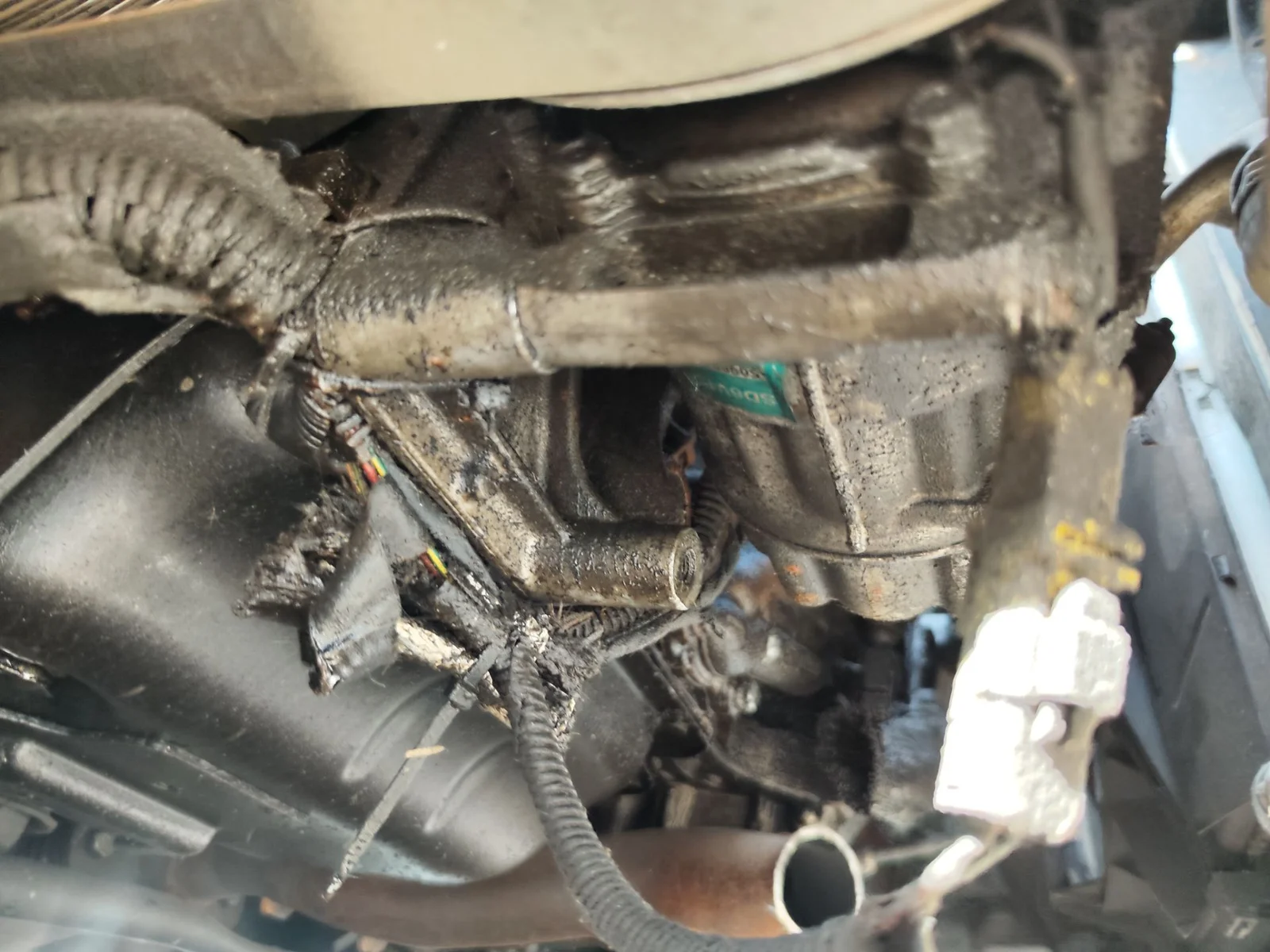 Foto de COMPRESOR AIRE ACONDICIONADO CITROEN C2 1.1 (60 CV / 44 KW)
