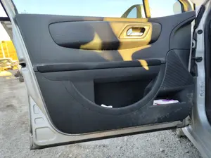 Foto de GUARNECIDO PUERTA DELANTERA IZQUIERDA CITROEN C4 BERLINA 1.6 16V HDi FAP (109 CV / 80 KW)